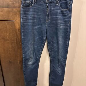Old Navy Rockstar Super-Skinny High Rise Jeans Built-In Warm Dark Wash - Size 8